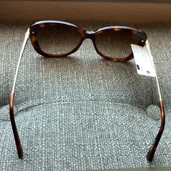 Longchamp 56mm Gradient Lens Butterfly Sunglasses - Picture 5 of 9